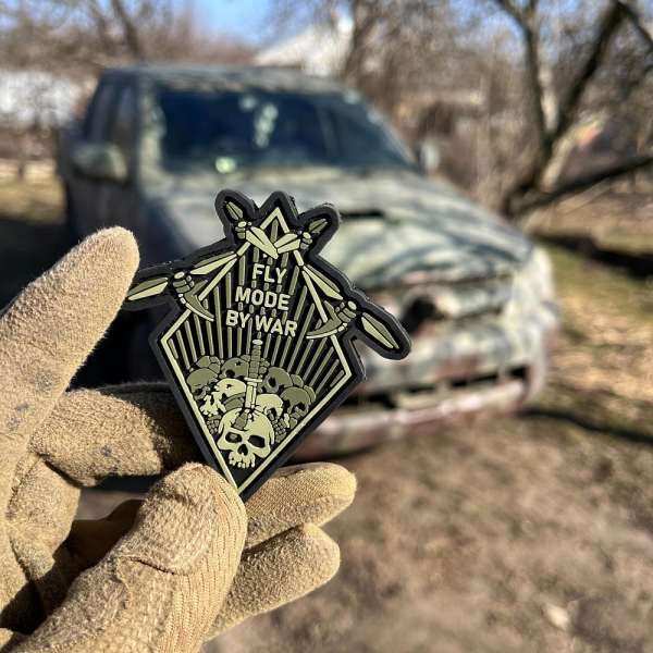 ПАТЧ ПВХ РОМБ ''FLY MODE BY WAR'' ОЛИВА