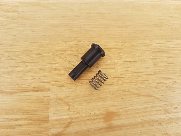 RETRO ARMS МАКЕТ КНОПКИ ПРИНУДИТЕЛЬНОГО ДОСЫЛАНИЯ ПАТРОНА AR15 A BLACK 15776