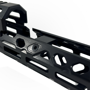 КРУК СЕРЕДНЯ ЦІВКА ІЗ КРІПЛЕННЯМИ СТАНДАРТУ M-LOK BLACK