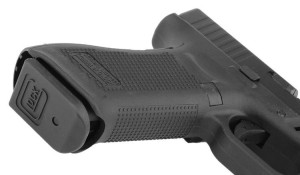 UMAREX ПІСТОЛЕТ GLOCK 17 GEN5 GREEN GAS BLACK HS04793