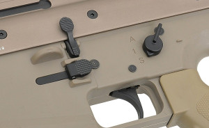 D-BOYS АВТОМАТ SCAR-H 805T TAN HS1561