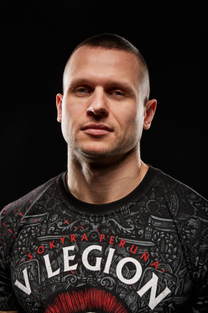 SVASTONE ФУТБОЛКА V LEGION