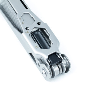 UAD МУЛЬТИТУЛ IRONHAND VER 2.0 17 ІНСТРУМЕНТІВ 420/440 