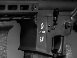 EVOLUTION СТРАЙКБОЛЬНЫЙ АВТОМАТ RECON S EMR EH28AR HS2683