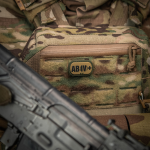 M-TAC MOLLE PATCH ГРУППА КРОВИ AB (IV) + PVC RANGER GREEN