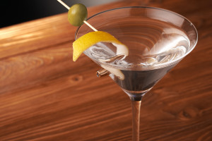 GUN AND FUN БОКАЛ ДЛЯ МАРТИНИ С ПУЛЕЙ 7.62