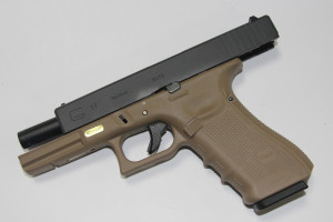 WE ПИСТОЛЕТ GLOCK 17 GEN4. METAL TAN GREEN GAS HS04796