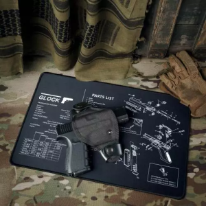 RECOIL КОВРИК ДЛЯ ЧИСТКИ ПИСТОЛЕТА BLACK 6731GLC
