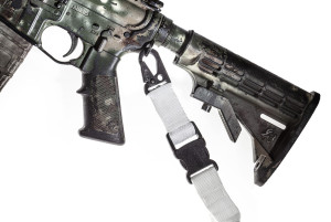 FRAG ОРУЖЕЙНЫЙ ОДНОТОЧЕЧНЫЙ РЕМЕНЬ С АНТАБКОЙ QD И КАРАБИНОМ MAX WHITE