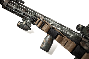 FRAG ЗБРОЙОВИЙ ТРЬОХТОЧКОВИЙ РЕМІНЬ З АНТАБКОЮ QD COYOTE