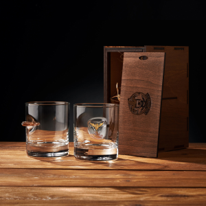 GUN AND FUN НАБОР ИЗ ДВУХ СТАКАНОВ (ГУР+ПУЛЯ)