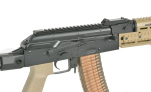 CYMA PLATINUM СТРАЙКБОЛЬНЫЙ АВТОМАТ STRIKE INDUSTRIES AK-TRAX ETU ESHOOTER TAN 32699