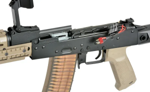 CYMA PLATINUM СТРАЙКБОЛЬНЫЙ АВТОМАТ STRIKE INDUSTRIES AK-TRAX ETU ESHOOTER TAN 32699
