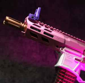 G&G СТРАЙКБОЛЬНАЯ ШТУРМОВАЯ ВИНТОВКА CM16 BATTO CQB TAFFY PINK 34235