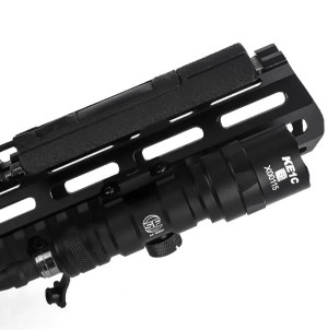 WADSN ТАКТИЧНИЙ ЛІХТАР M300AA MINI SCOUT LIGHT BLACK 35031