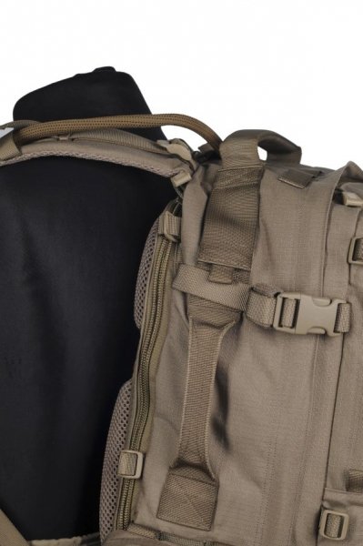 ФРАНЦ. РЮКЗАК С ГИДРАТОРОМ SAC DE COMBAT 45L MODELE 2009 COYOTE