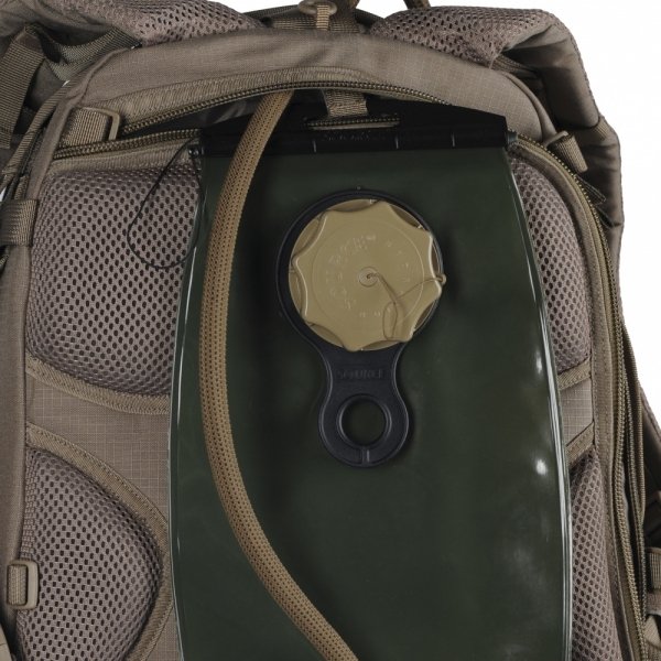 ФРАНЦ. РЮКЗАК С ГИДРАТОРОМ SAC DE COMBAT 45L MODELE 2009 COYOTE