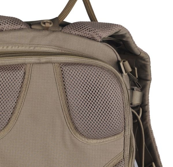 ФРАНЦ. РЮКЗАК С ГИДРАТОРОМ SAC DE COMBAT 45L MODELE 2009 COYOTE