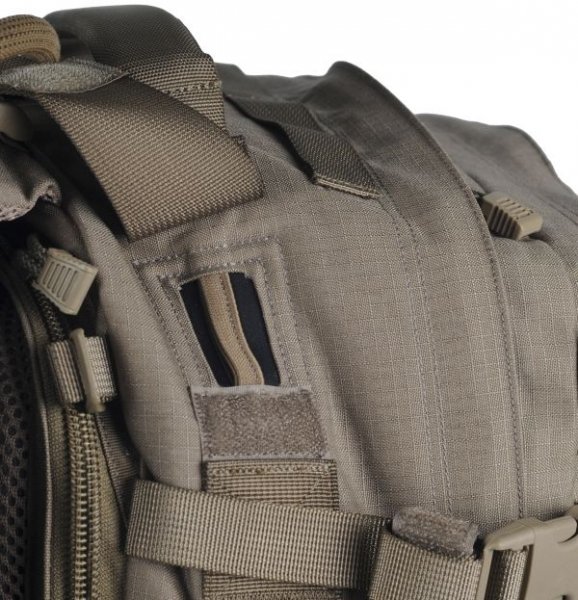 ФРАНЦ. РЮКЗАК С ГИДРАТОРОМ SAC DE COMBAT 45L MODELE 2009 COYOTE