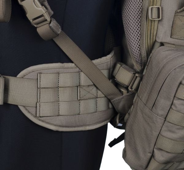 ФРАНЦ. РЮКЗАК С ГИДРАТОРОМ SAC DE COMBAT 45L MODELE 2009 COYOTE