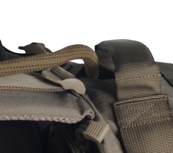 ФРАНЦ. РЮКЗАК С ГИДРАТОРОМ SAC DE COMBAT 45L MODELE 2009 COYOTE